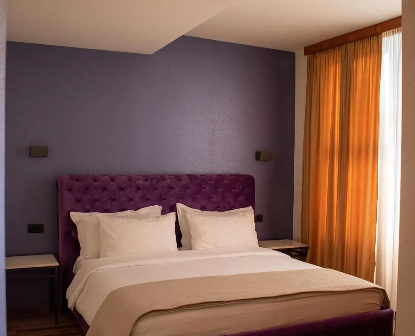 Hotel Epidami Kashar Албания