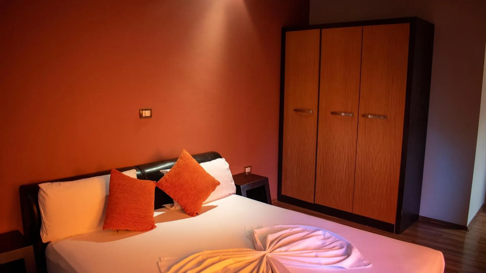 Hotel Epidami Kashar