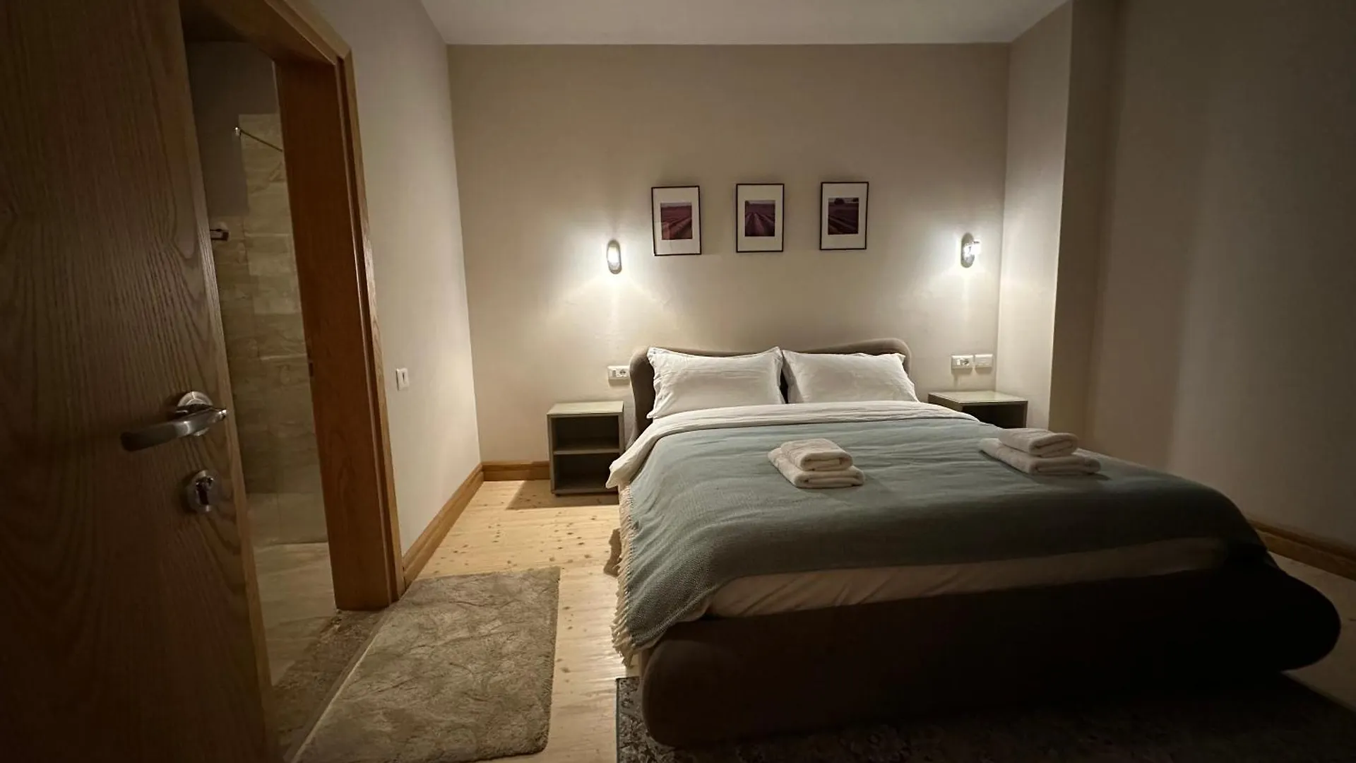 Hotel Epidami Kashar 3*,  Албания