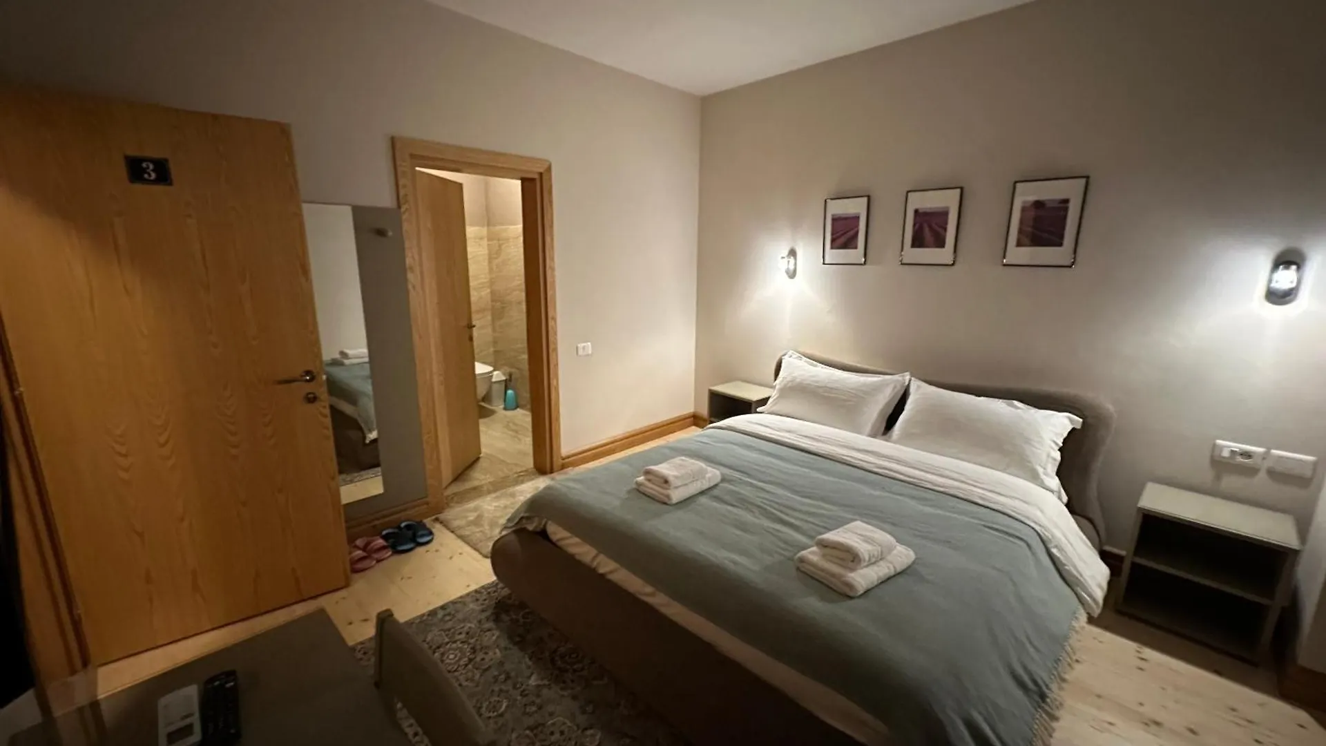 ***  Hotel Epidami Kashar Албания