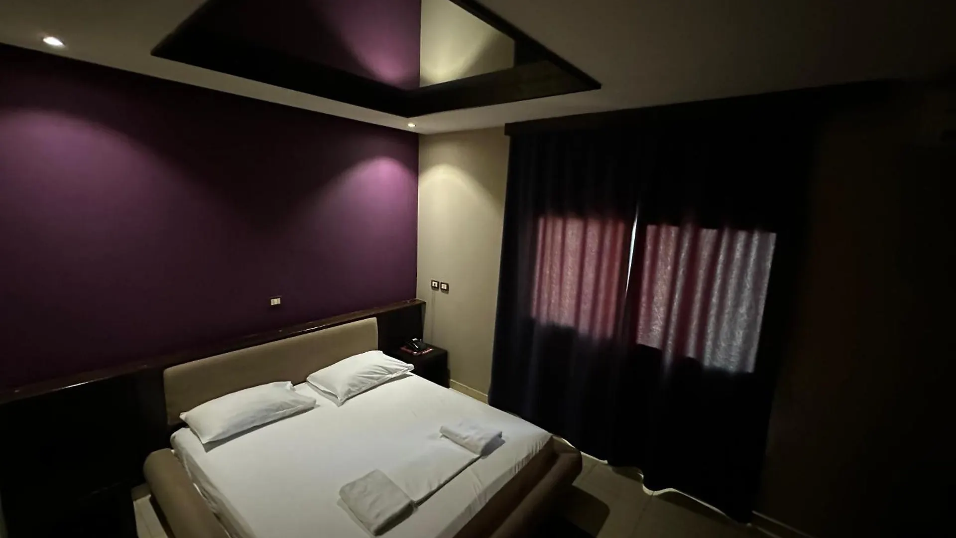 Hotel Epidami Kashar 3*,  Албания